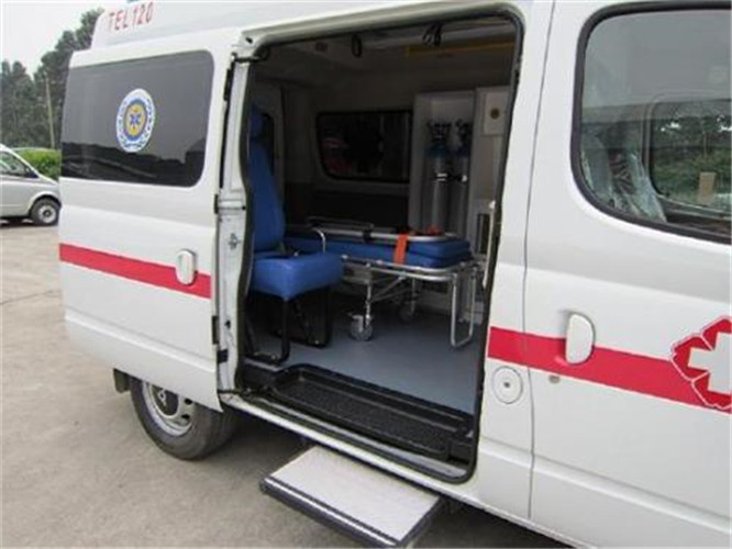 贵港救护车出租服务案例7